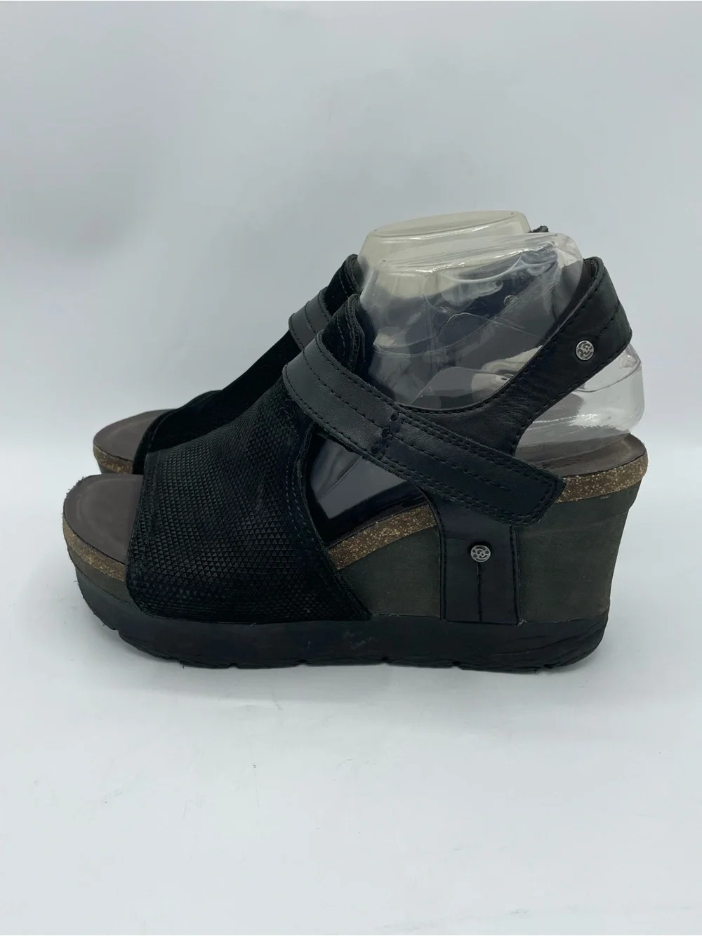OTBT Waypoint Black Leather Wedge Boho Sandals - Comfortable Open-ToDesign